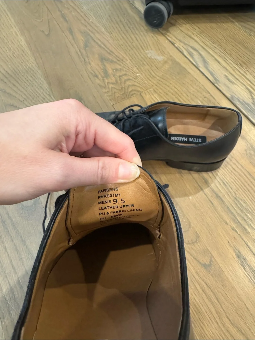 Steve Madden Black Leather Derby Dress Shoes